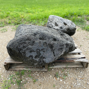 Feather Boulders